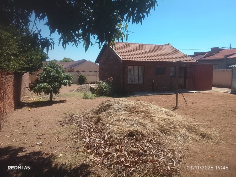 2 Bedroom Property for Sale in Mabopane Unit U North West